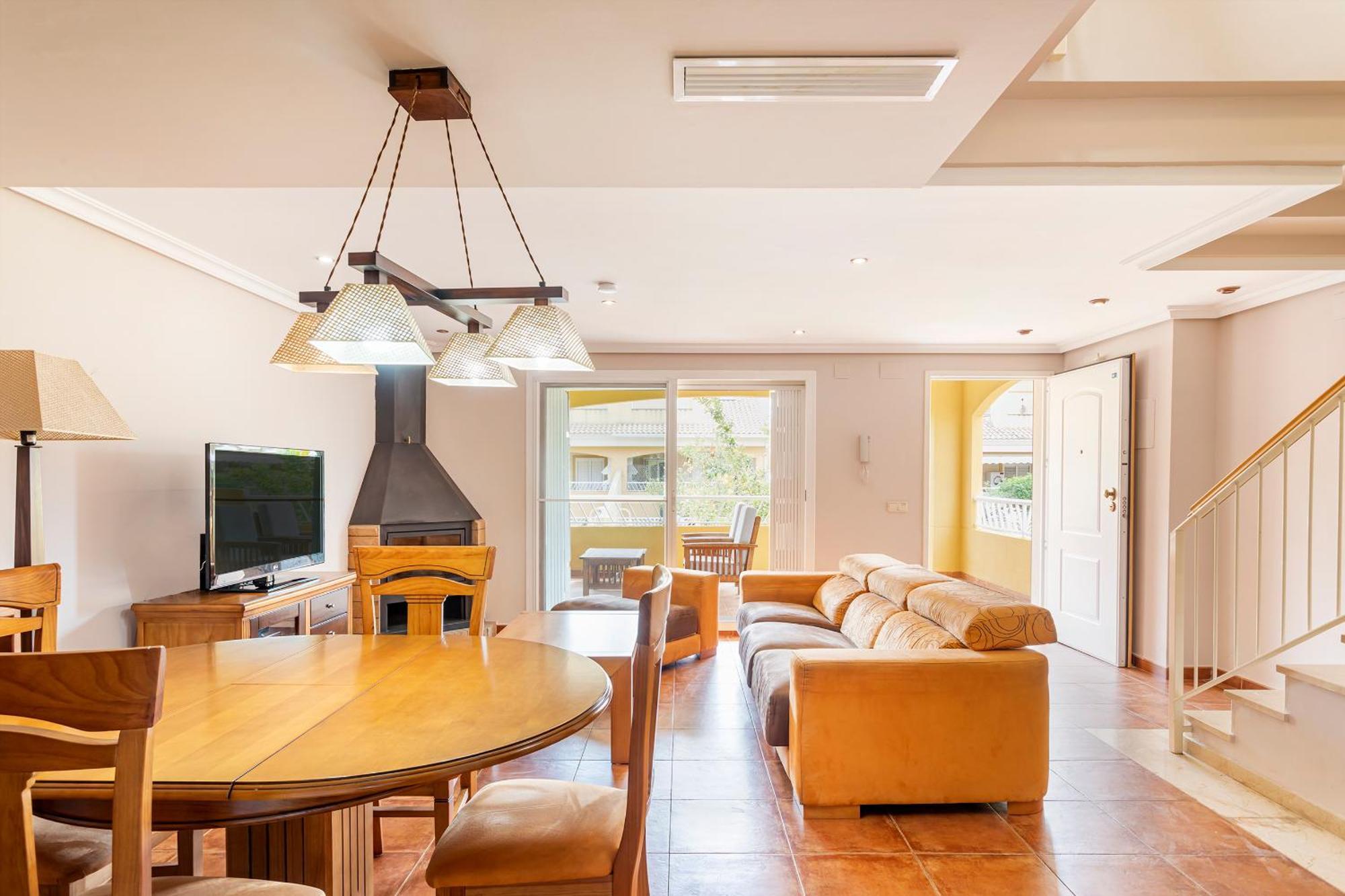 Family-Friendly Beach House Ideal For Holidays & Workers At Beach Sagunto Valencia Exterior foto
